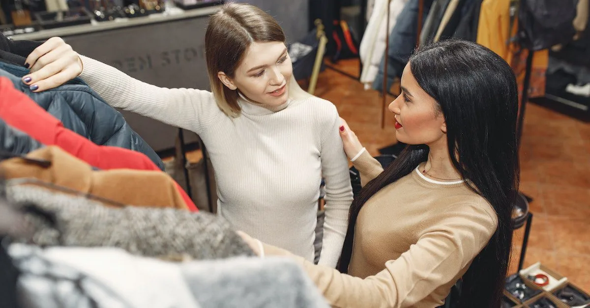 Choosing the right retail clothes rails