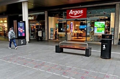 Futuristic “Fast Lanes” Being Tested For High Street Shoppers