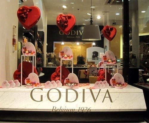 GODIVA Valentine Window Display