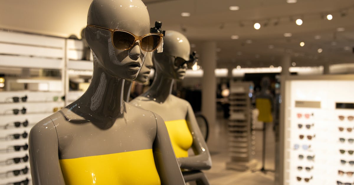 How to make your must-buy products come alive with visual merchandising
