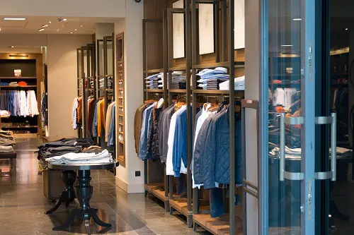 5 tricks for successful visual merchandising in small spaces