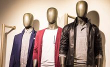 How to dress mannequins?