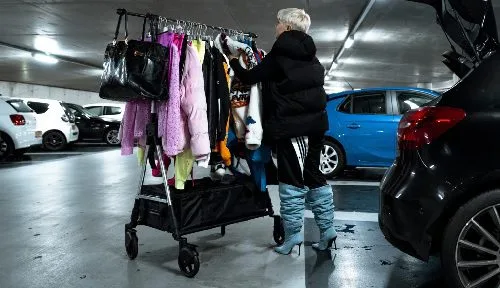 Soopl Portable Clothes Rack