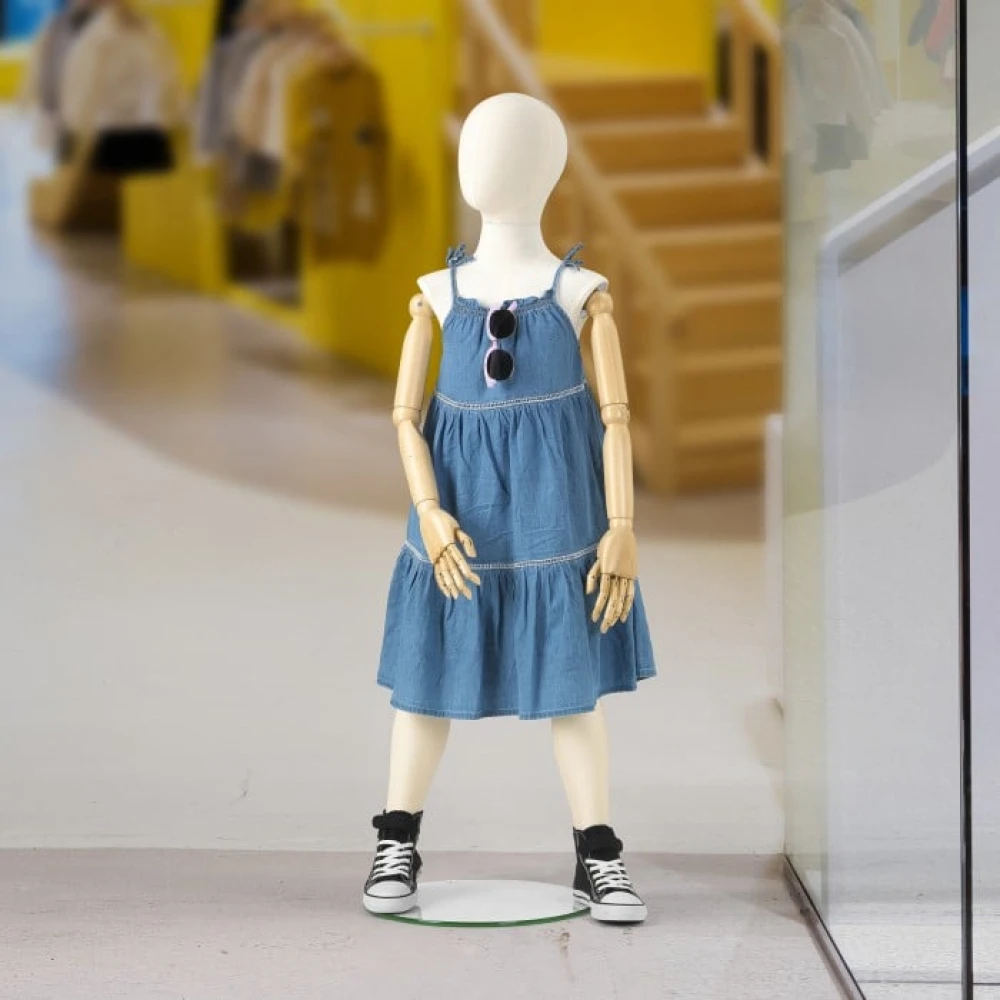 Cream Articulated Childrens Mannequin - Age 6-7