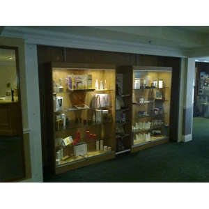 Light Oak Floor Standing Showcases With Partioning - Marriott Hotel