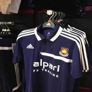 Black Plastic Sportswear Hangers Branded With White Print Adidas Logo - West Ham FC