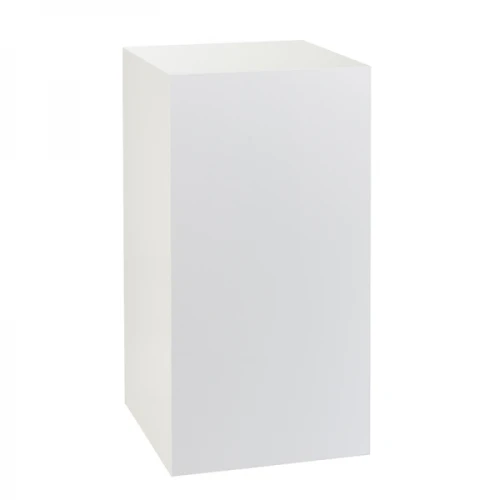 Set Of Three White Plinths 83012