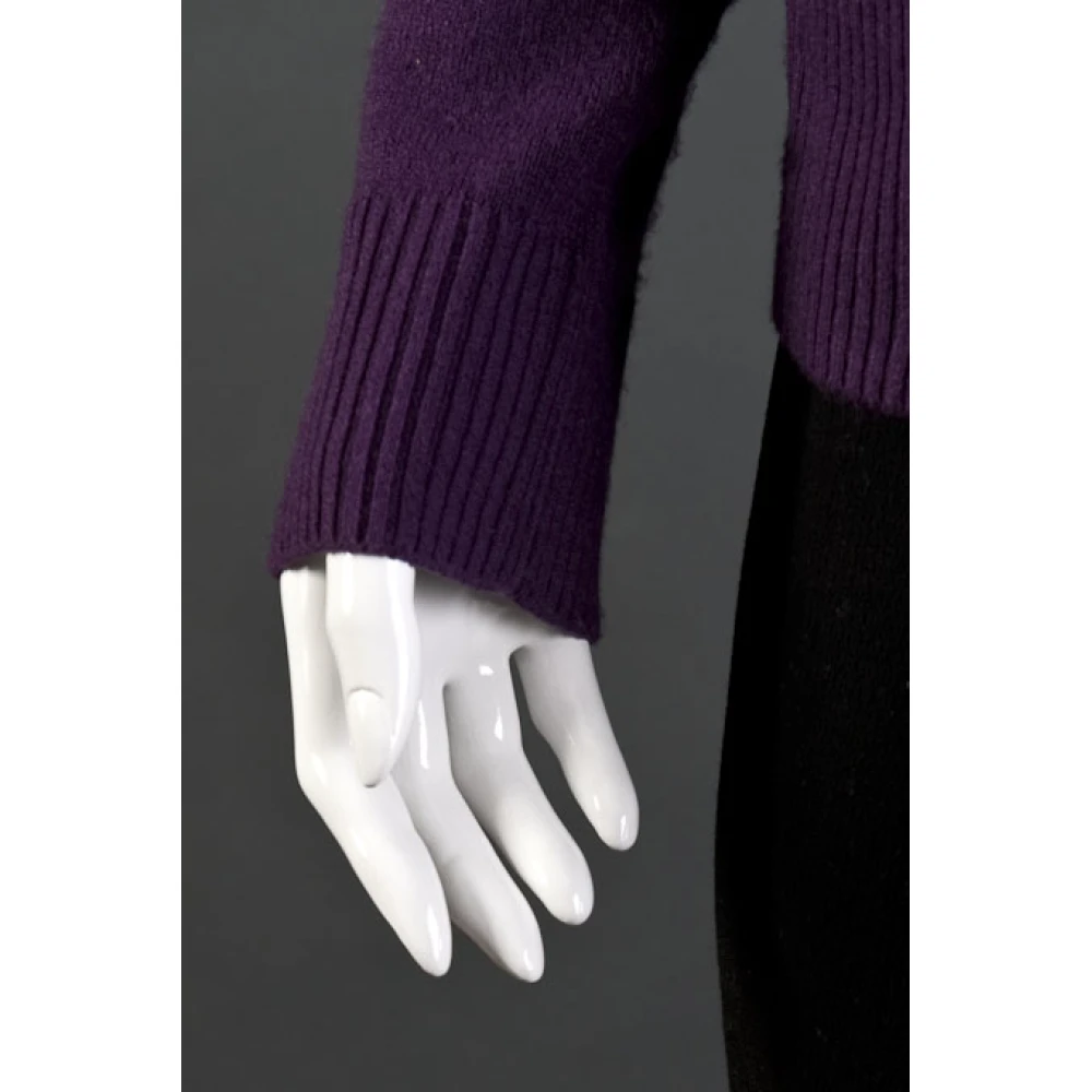 White Gloss Female Mannequin - Hands at Side, Straight Stance  71101